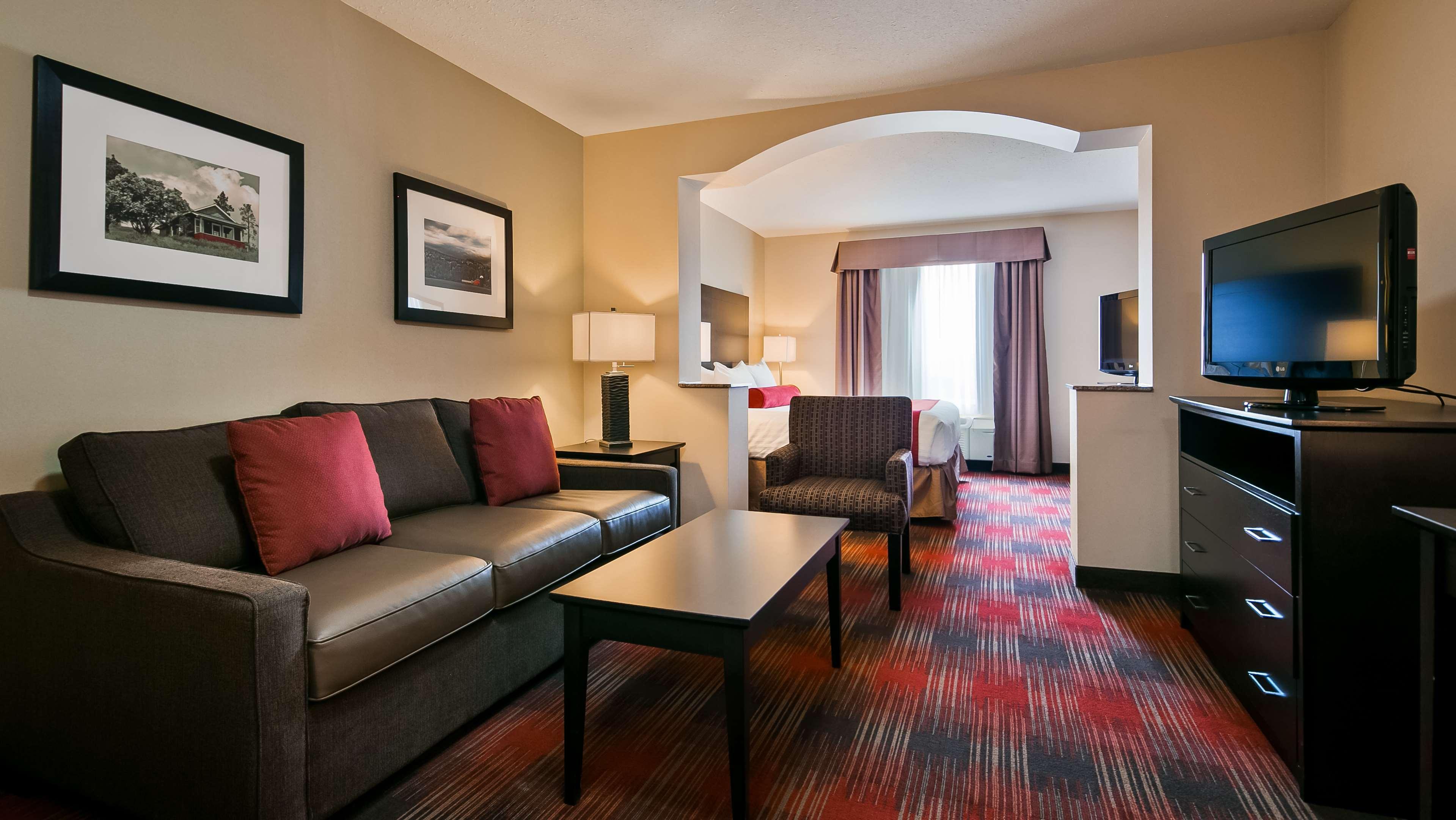 Best Western Plus Red Deer Inn & Suite Zewnętrze zdjęcie