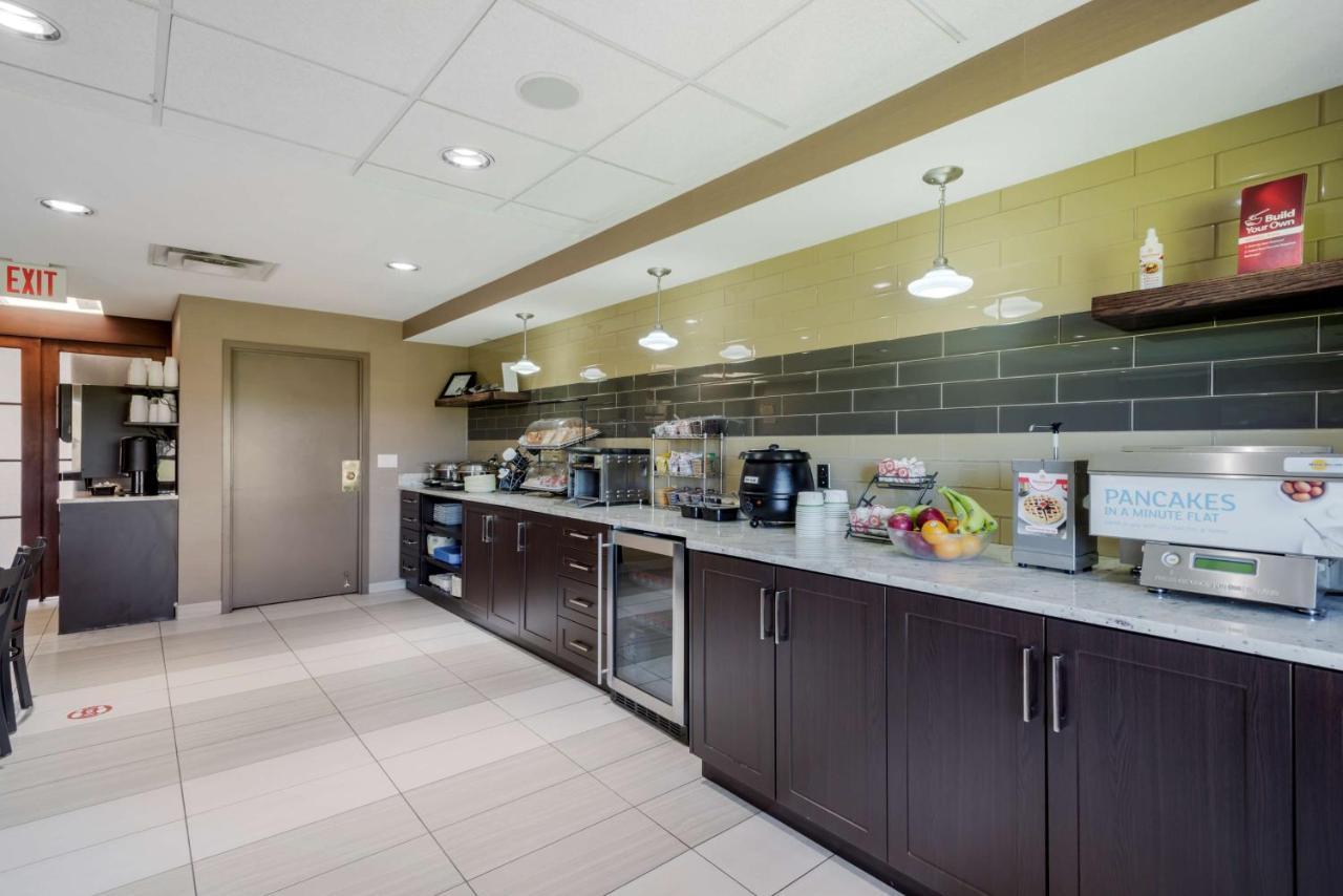 Best Western Plus Red Deer Inn & Suite Zewnętrze zdjęcie