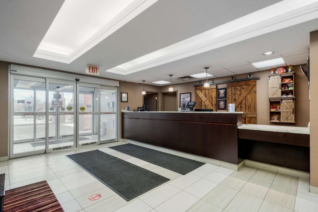 Best Western Plus Red Deer Inn & Suite Zewnętrze zdjęcie