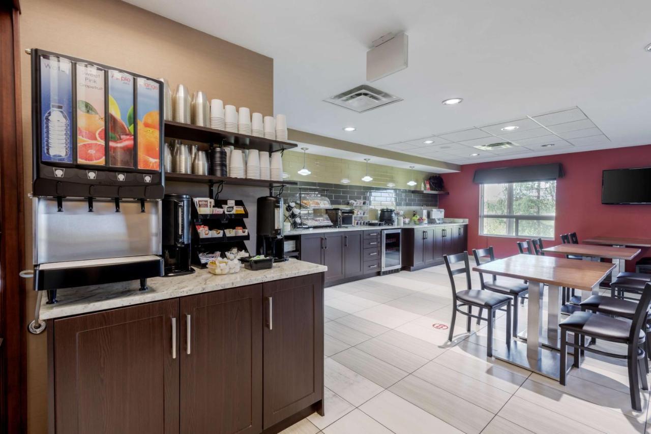 Best Western Plus Red Deer Inn & Suite Zewnętrze zdjęcie
