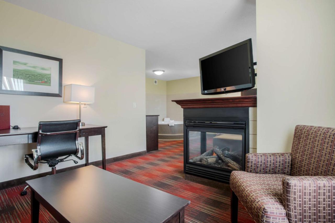 Best Western Plus Red Deer Inn & Suite Zewnętrze zdjęcie