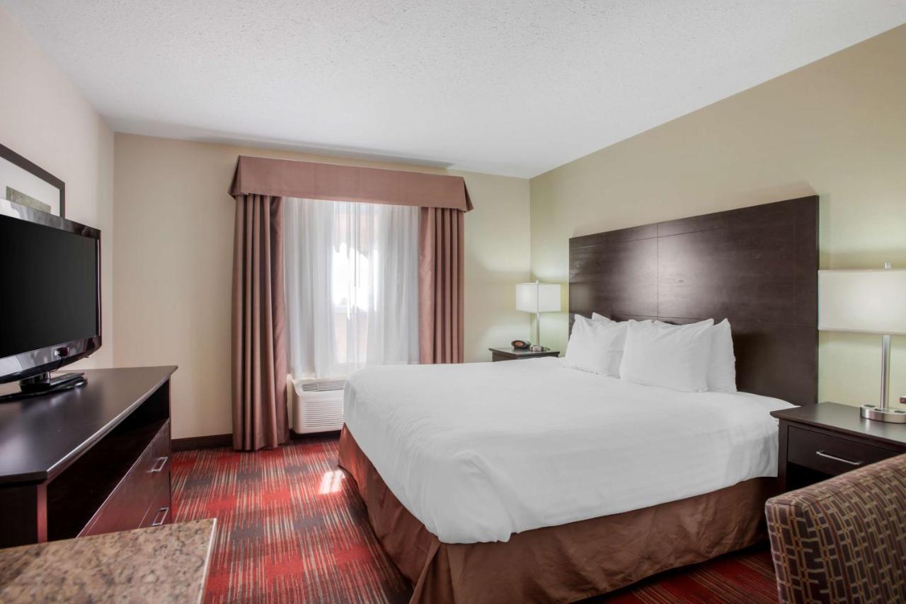 Best Western Plus Red Deer Inn & Suite Zewnętrze zdjęcie