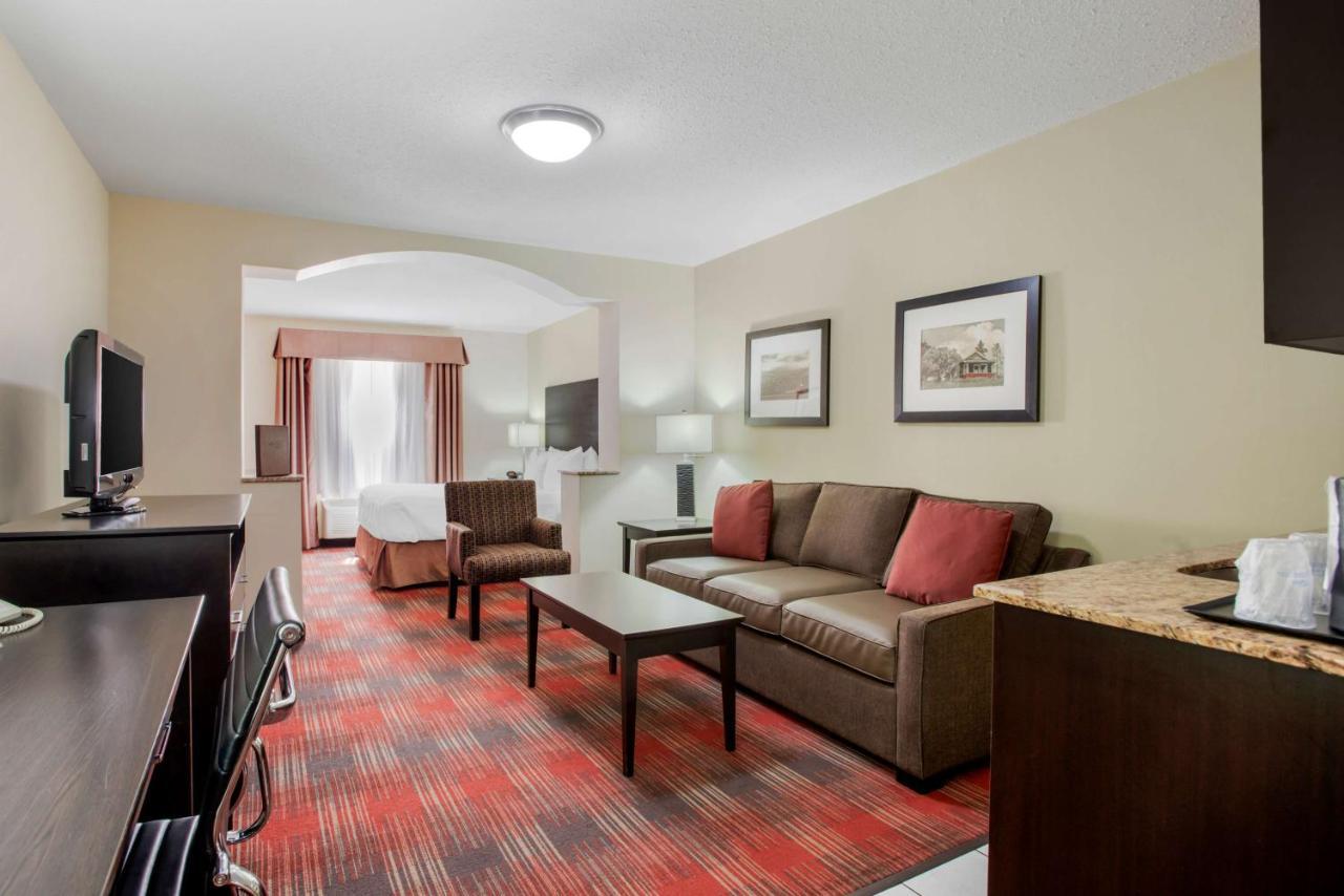Best Western Plus Red Deer Inn & Suite Zewnętrze zdjęcie