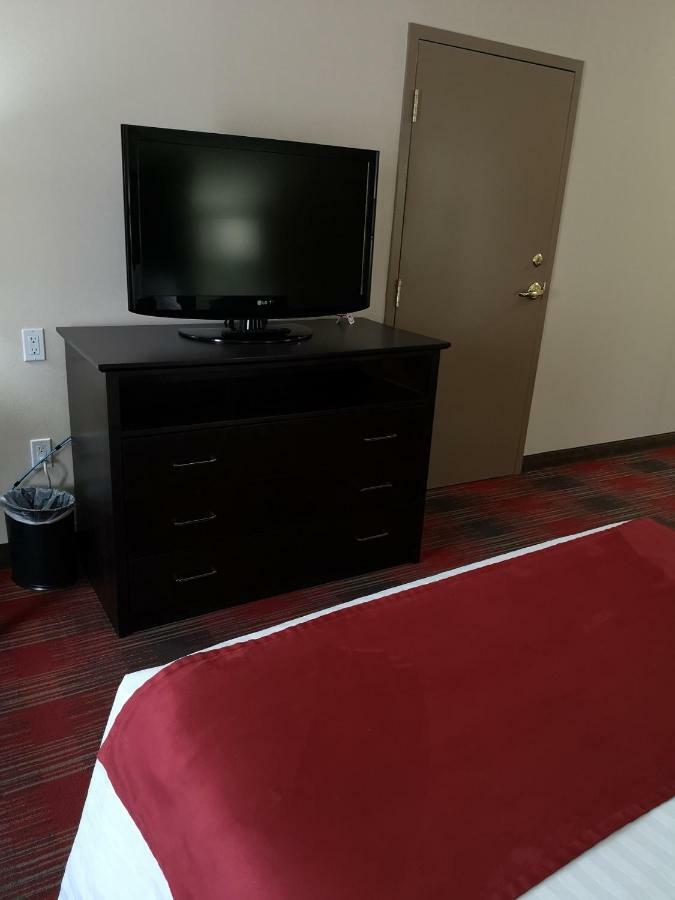 Best Western Plus Red Deer Inn & Suite Zewnętrze zdjęcie